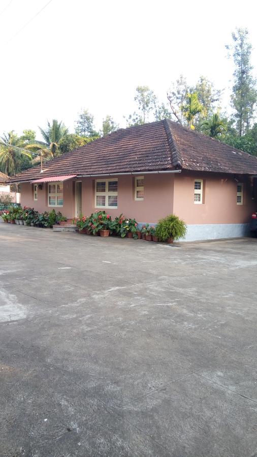 Staysimple Spicefarm Somvarpet Exterior photo